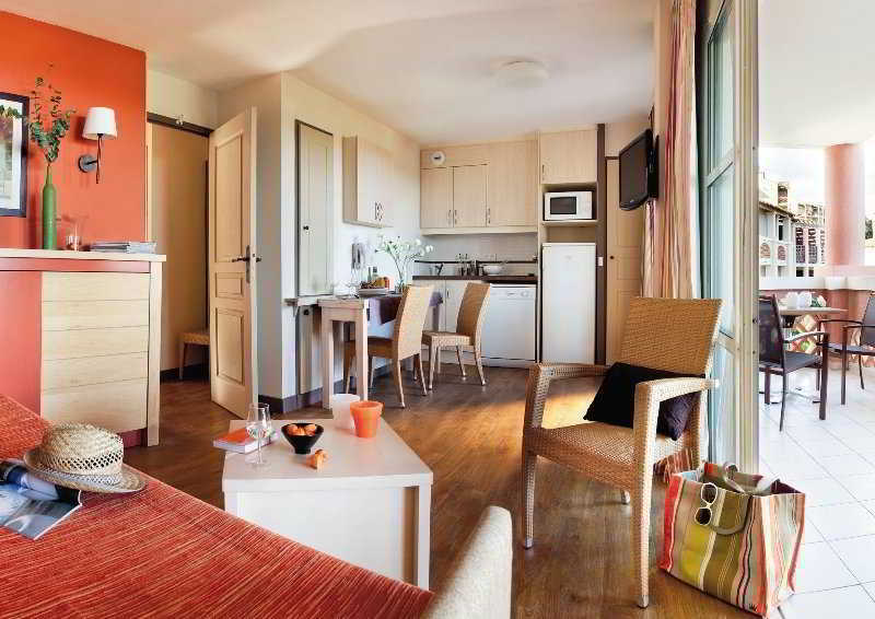 Hotel De L'Esterel Pierre & Vacances Saint-Raphaël Εξωτερικό φωτογραφία