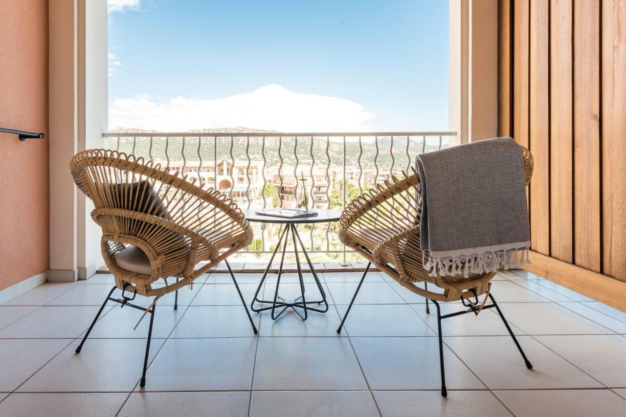 Hotel De L'Esterel Pierre & Vacances Saint-Raphaël Εξωτερικό φωτογραφία